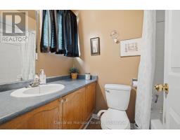 131 Huntingwood Avenue, Hamilton, ON L9H6X5 Photo 33
