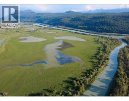 3969 95 Highway, Golden, BC V0A1L0 Photo 12