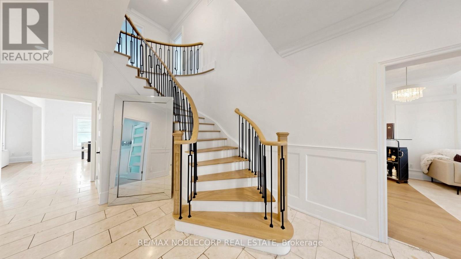 500 VAUGHAN MILLS ROAD - 19