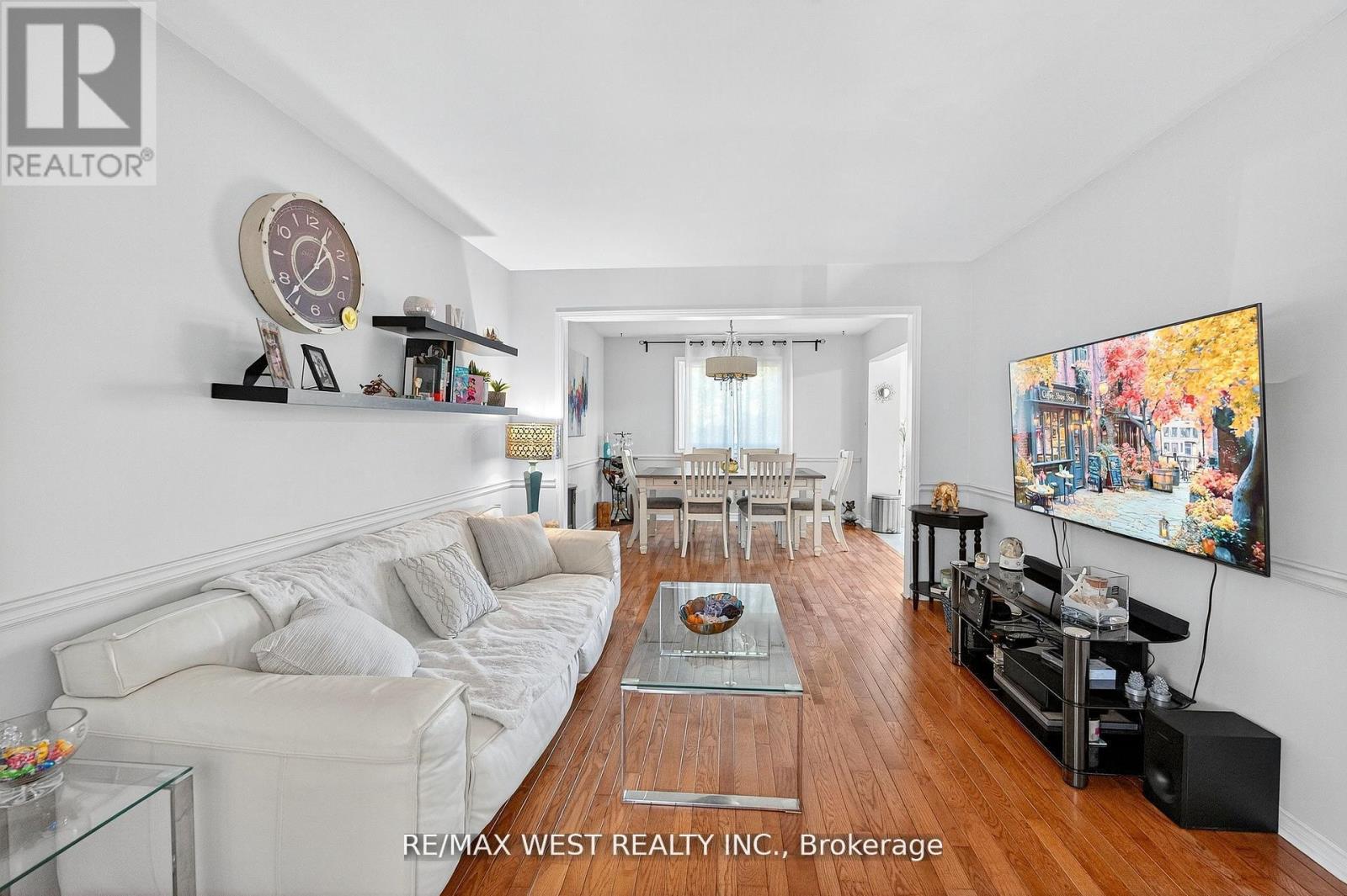 100 KERR BOULEVARD - Image 12
