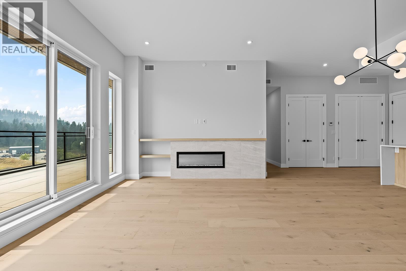 75 Predator Ridge Drive Unit# 604, Vernon