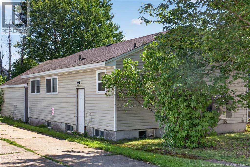 89 Douglas Avenue - 6