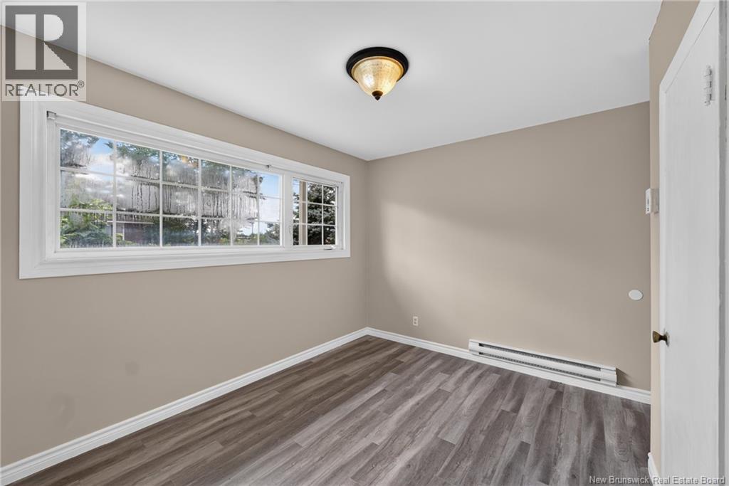 89 Douglas Avenue - 21