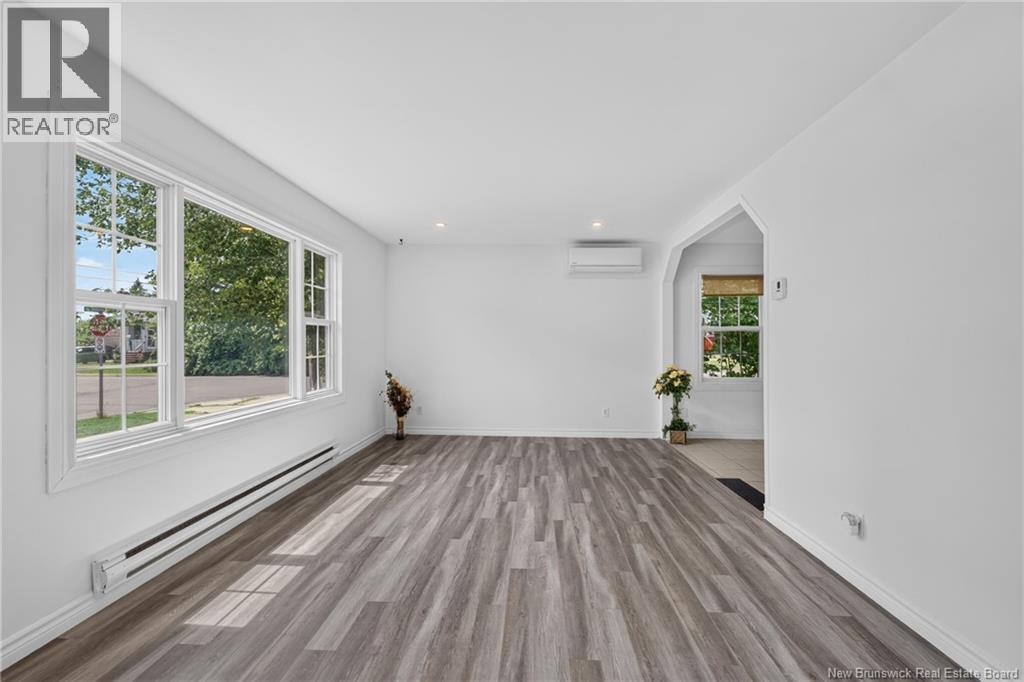 89 Douglas Avenue - 11