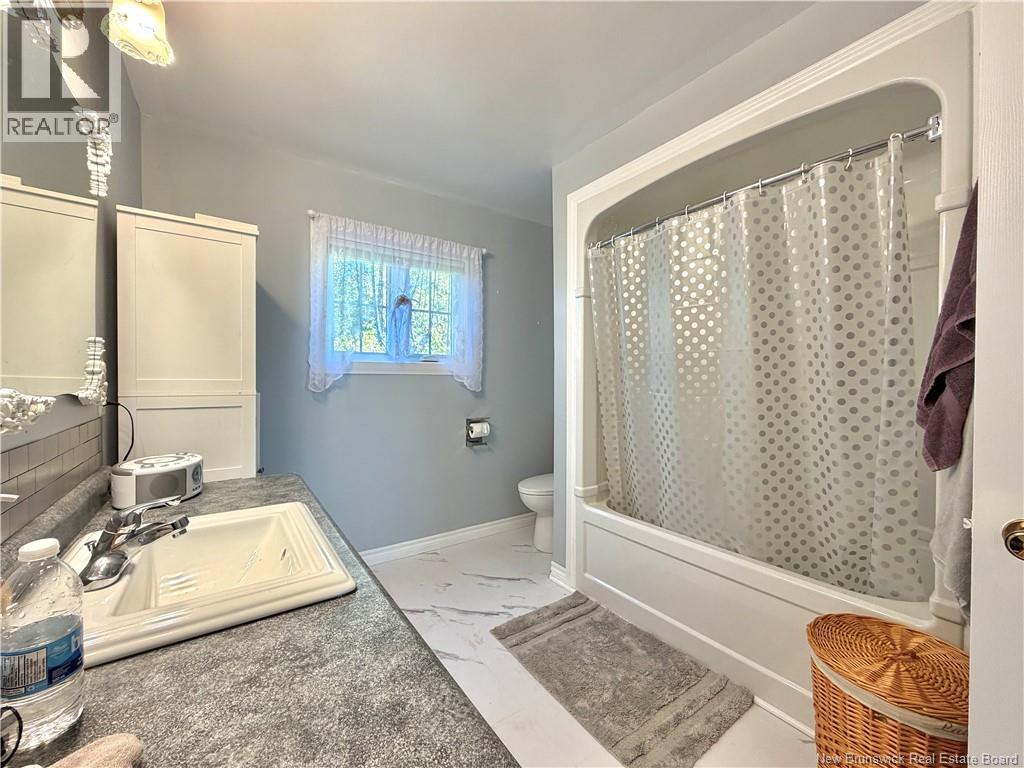 1171 Victoria - Image 20