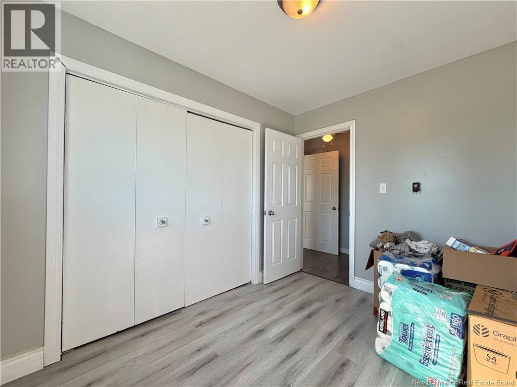 1171 Victoria - Image 24