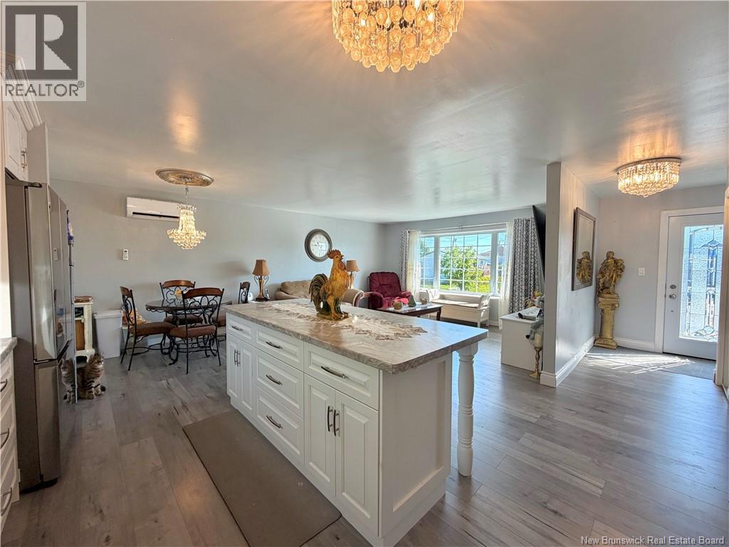 1171 Victoria - Image 11