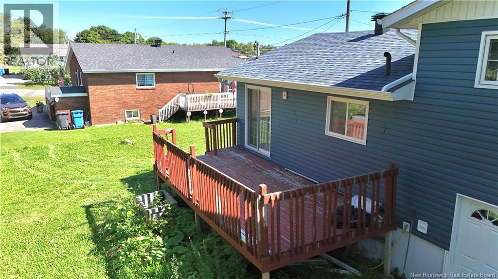 1171 Victoria - Image 6