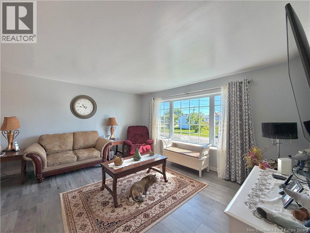 1171 Victoria - 15