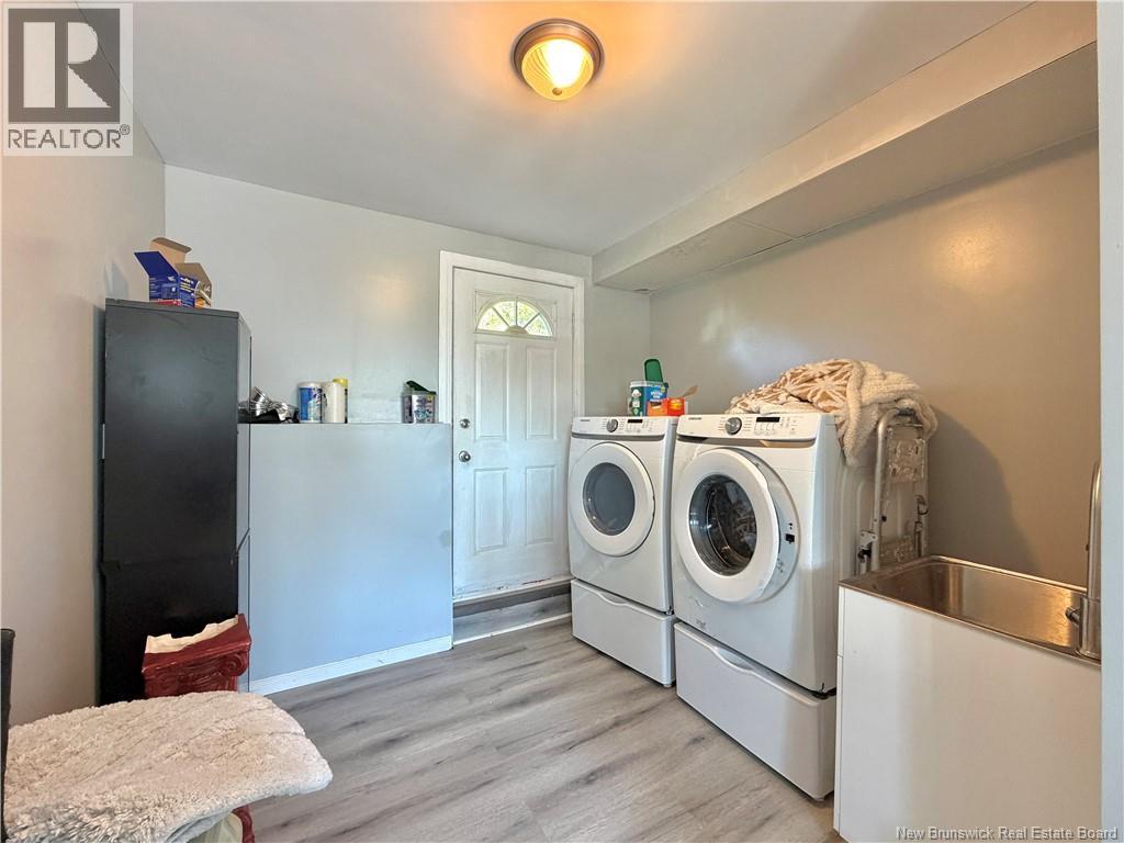 1171 Victoria - 31
