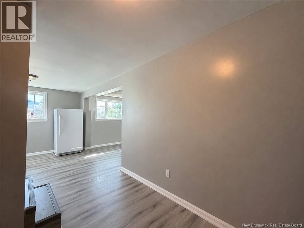 1171 Victoria - Image 30