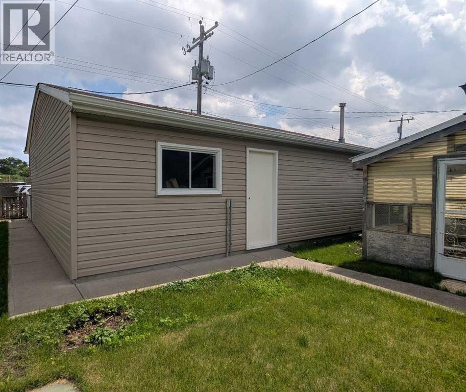 3322 Centre B Street Northwest - Photo 9