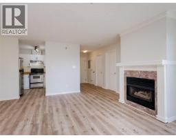 Entrance - 306 689 Bay St, Victoria, BC V8T5H9 Photo 7
