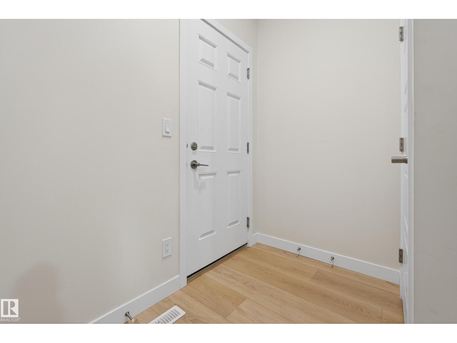 19286 22A AV NW - 15