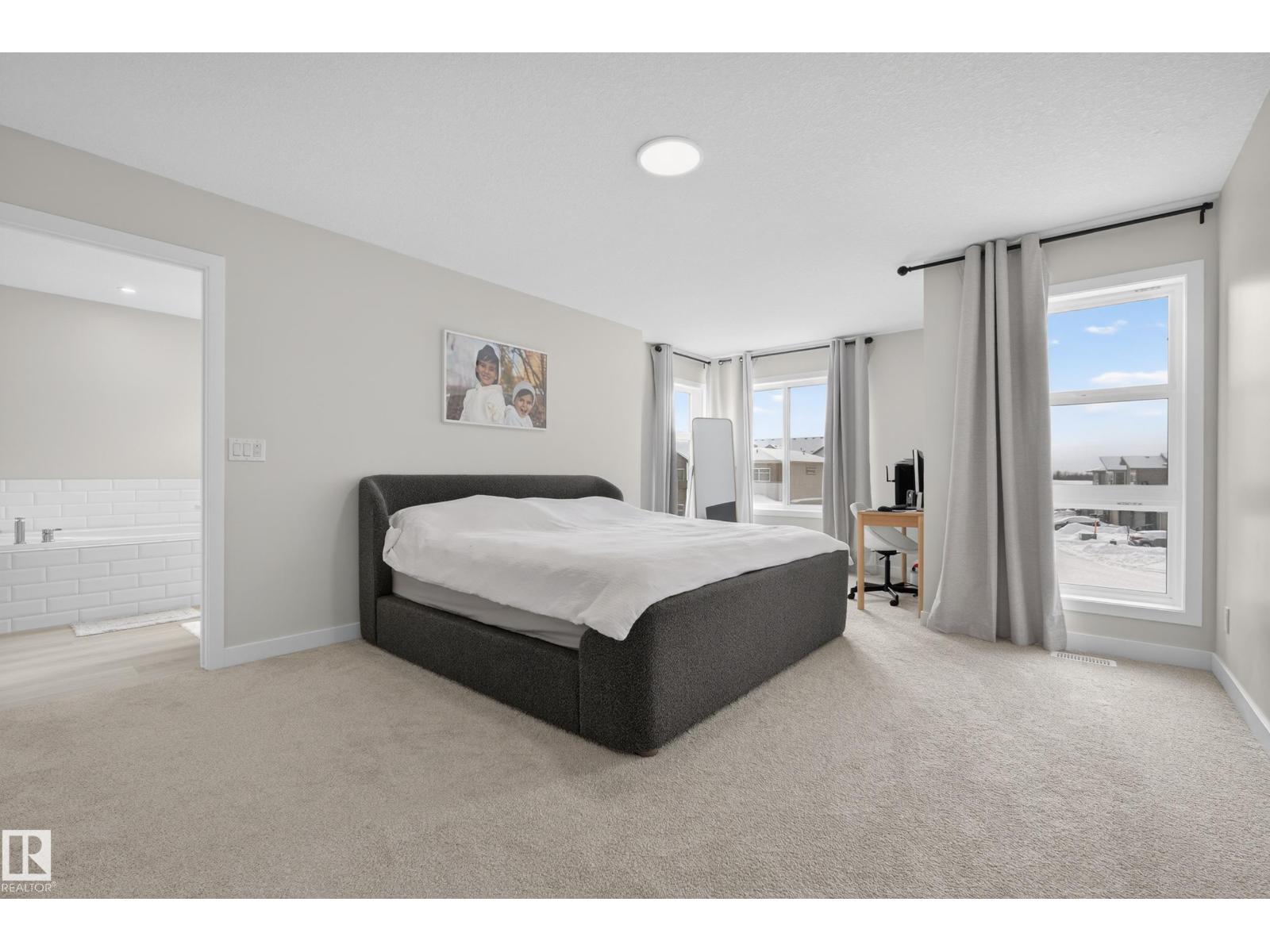 19286 22A AV NW - 21