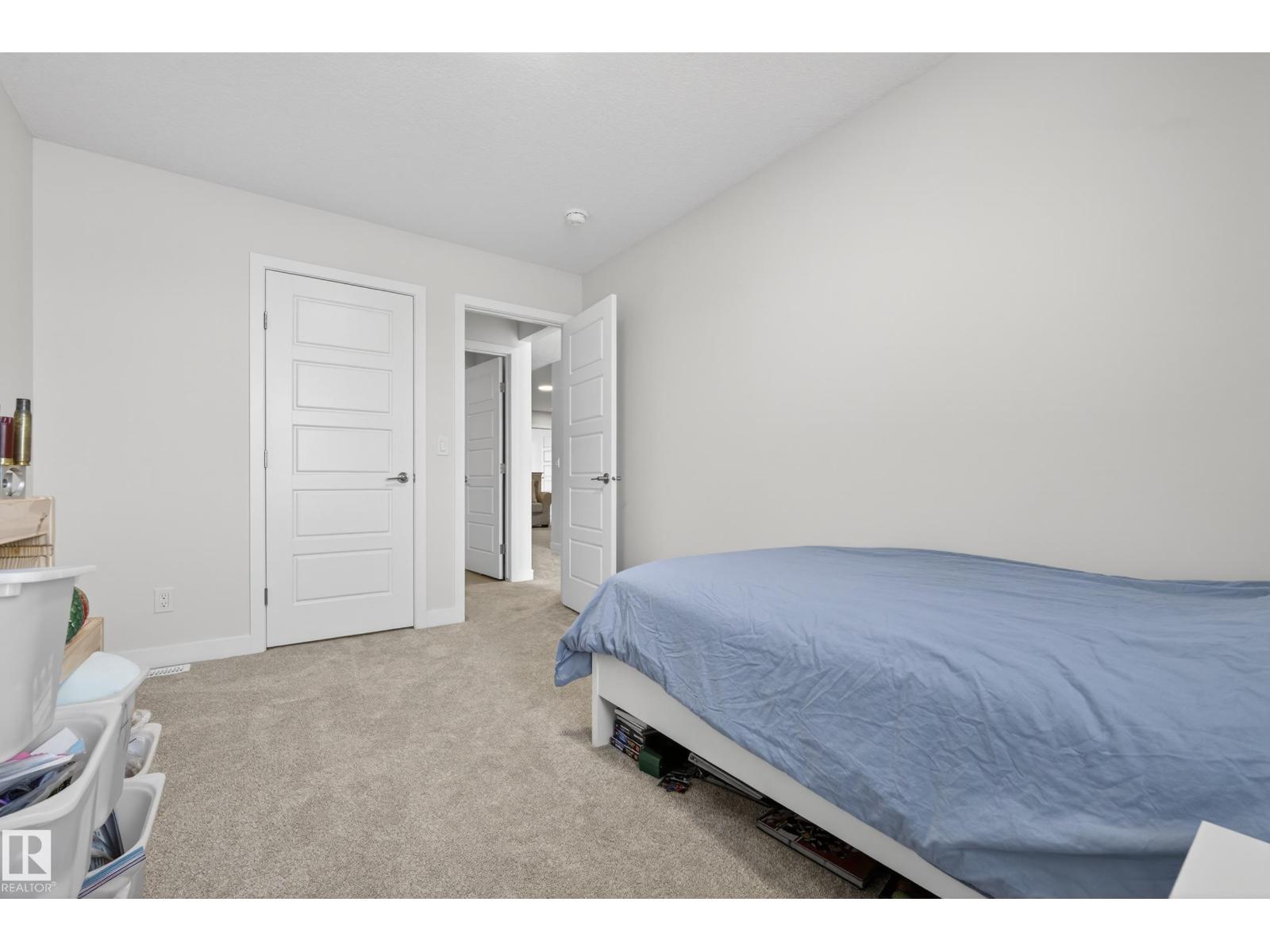 19286 22A AV NW - Image 34