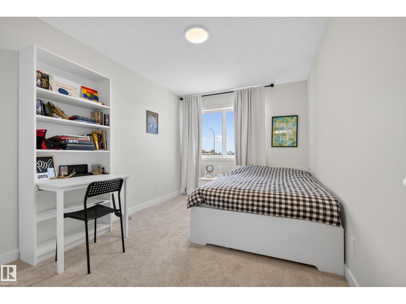 19286 22A AV NW - 35