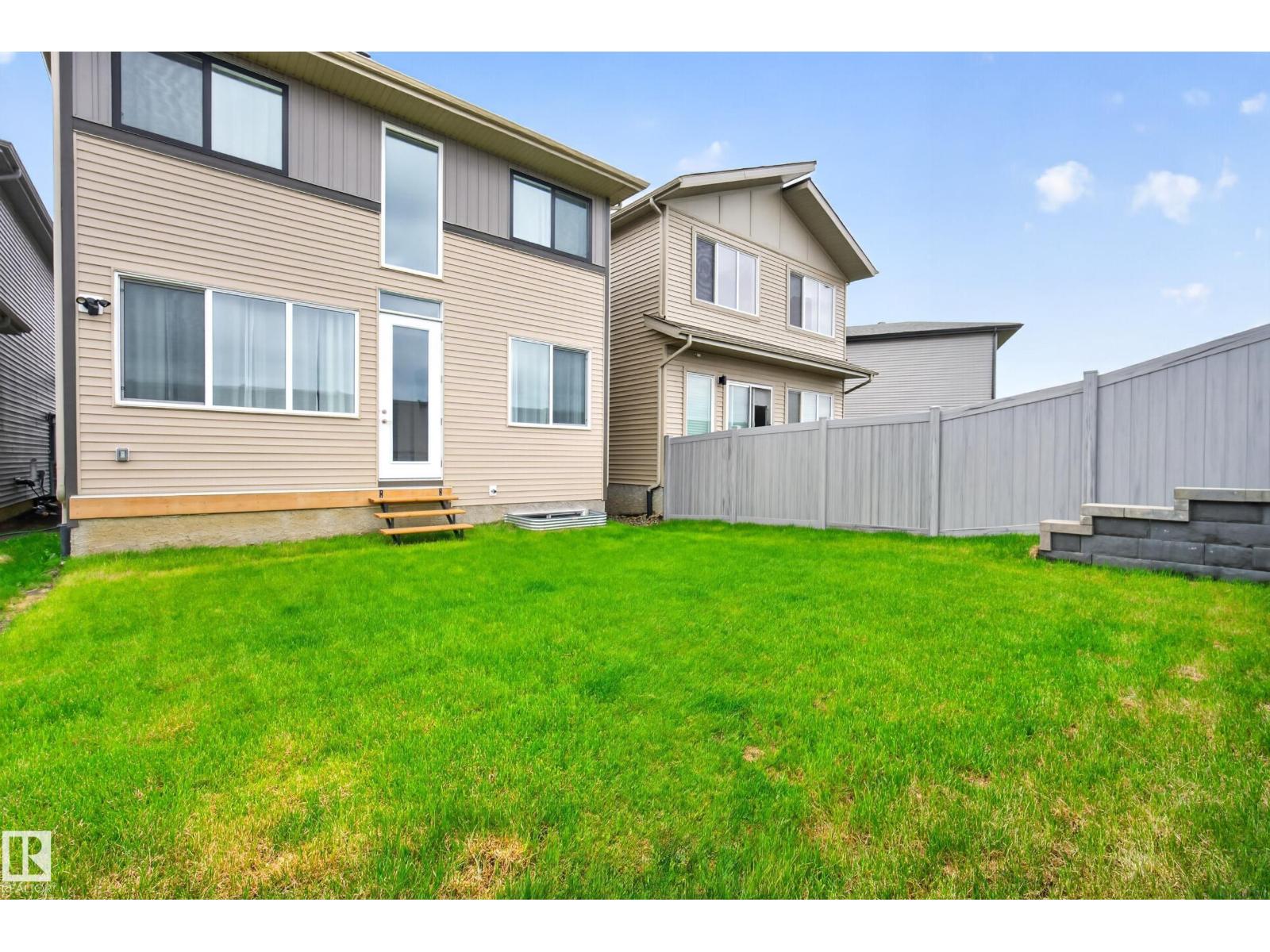 19286 22A AV NW - Image 42