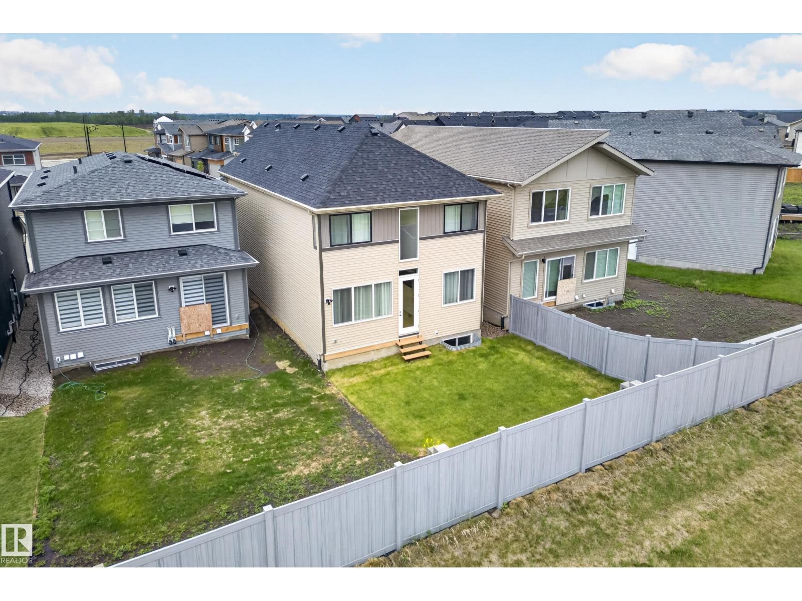 19286 22A AV NW - 43