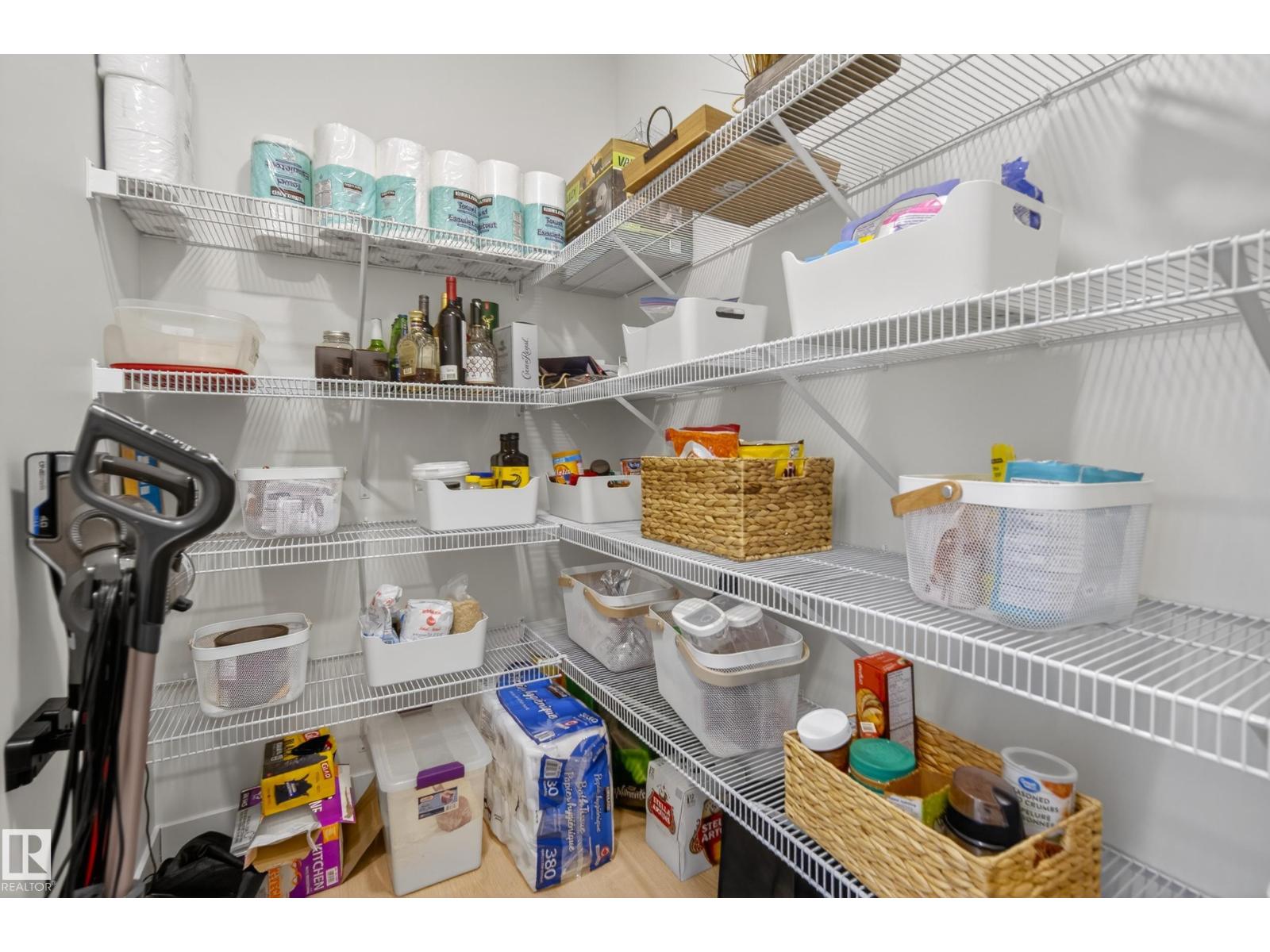 19286 22A AV NW - Image 9