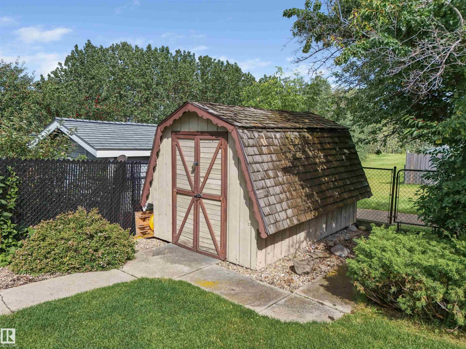 4705 Beckett Road - Photo 8