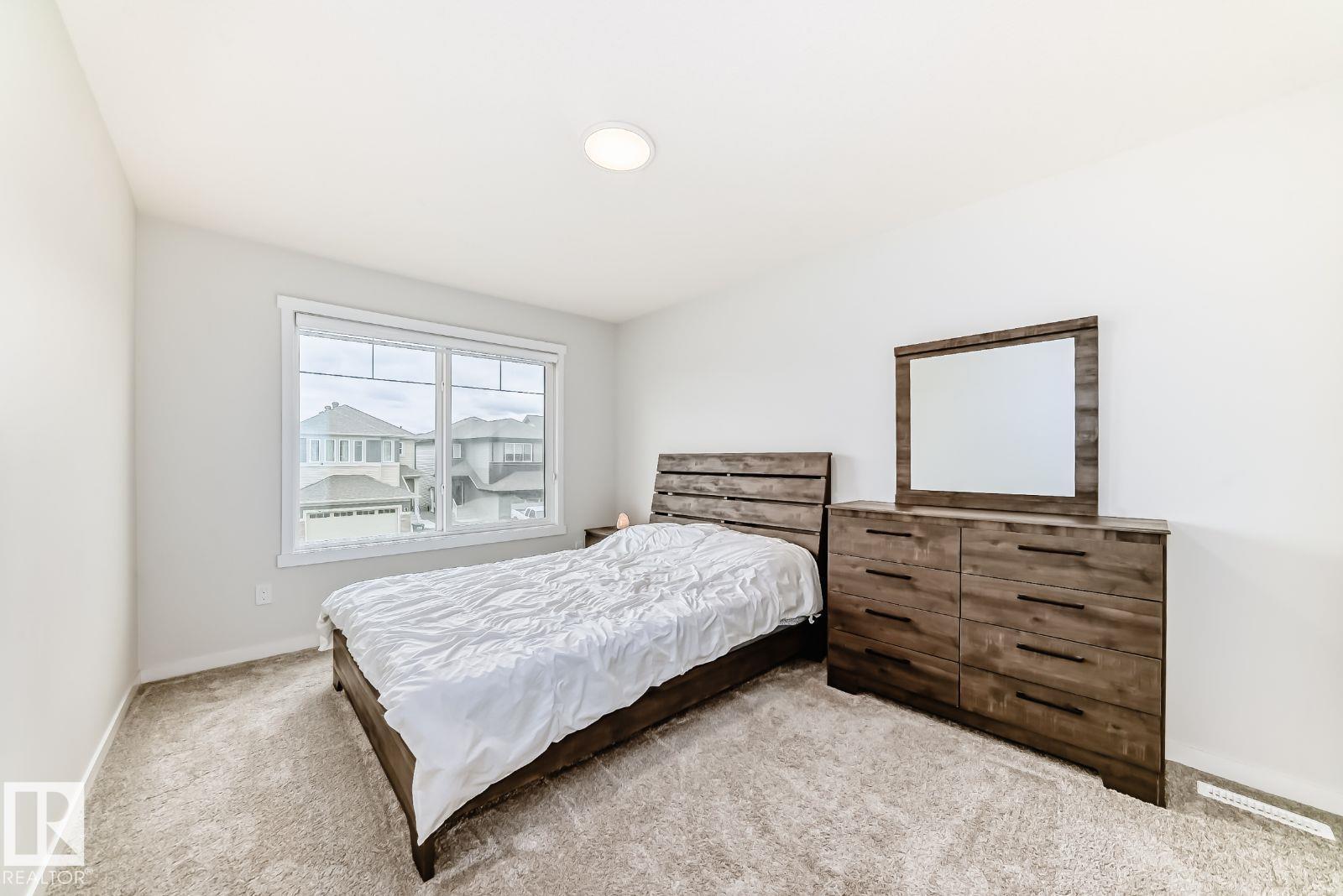 17764 73 ST NW - 18