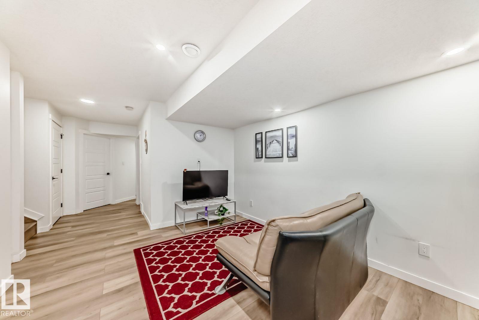 17764 73 ST NW - 26