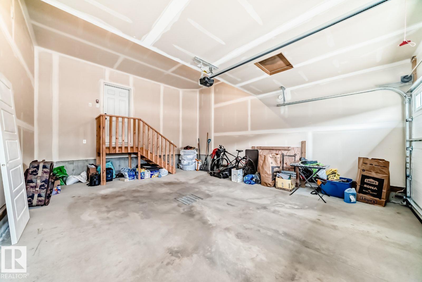 17764 73 ST NW - 35
