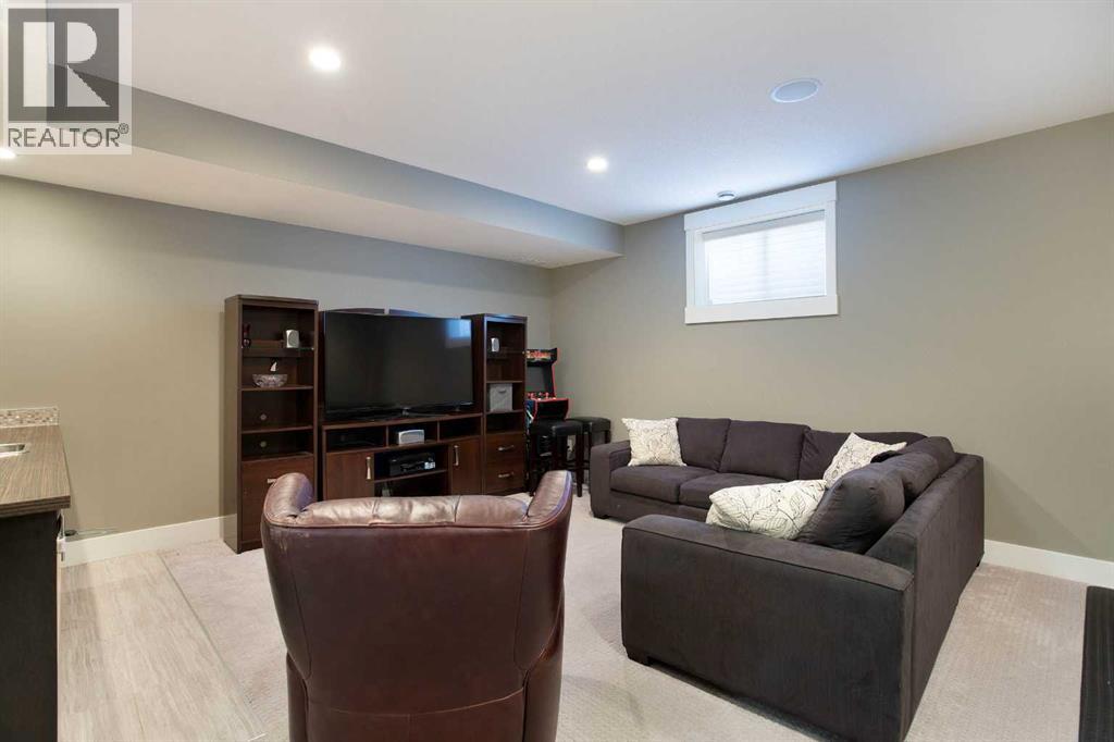 434 22 Avenue Northwest - Photo 21