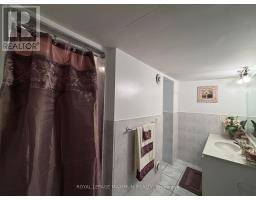 Bedroom - 90 Via Romano Way, Brampton, ON L6P1P3 Photo 9