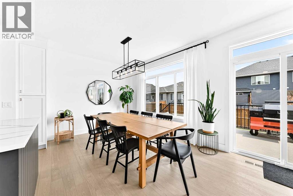 24 Emerson Crescent - Photo 12
