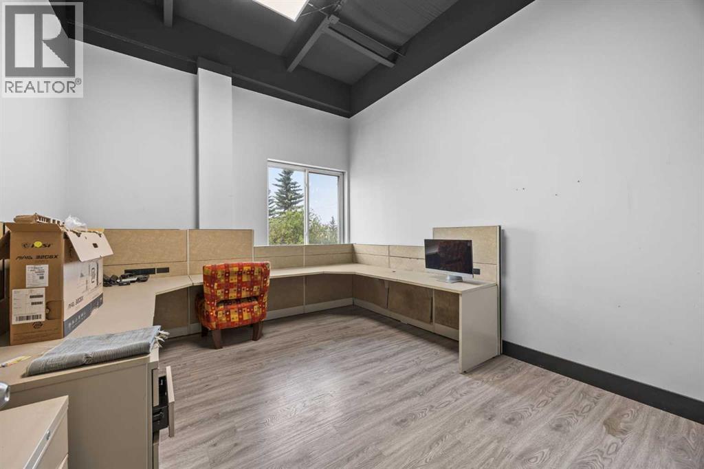 2341 20 Avenue Northeast - Photo 15