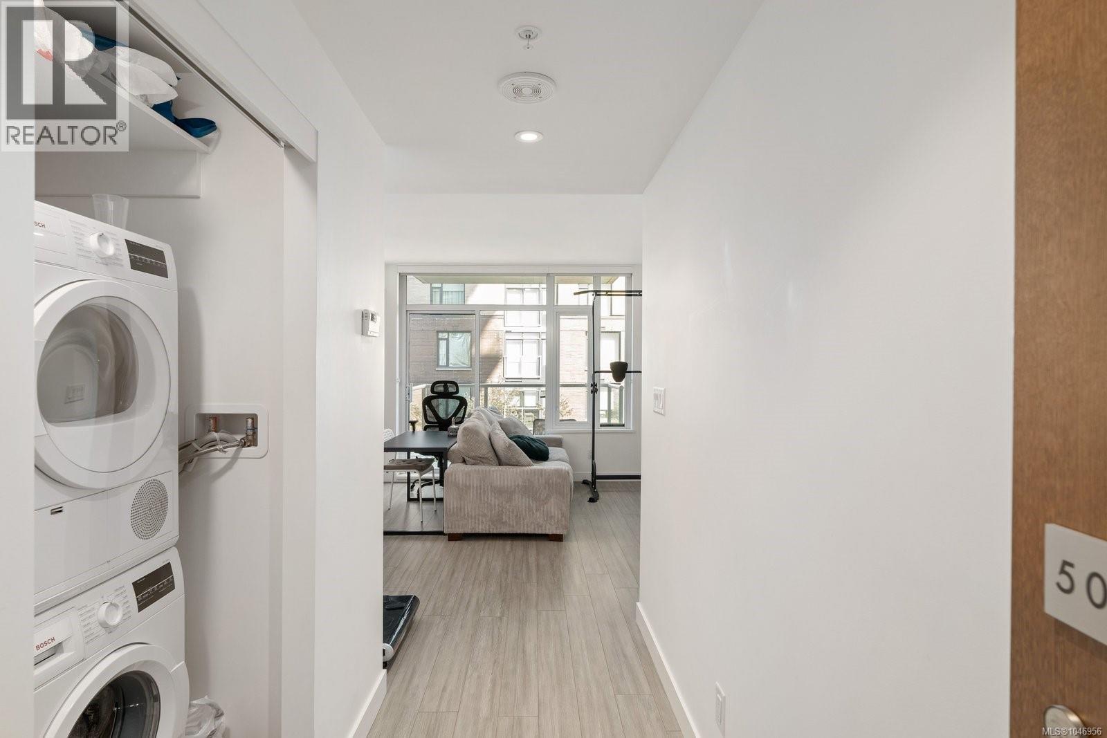 #504 848 Yates St - 15