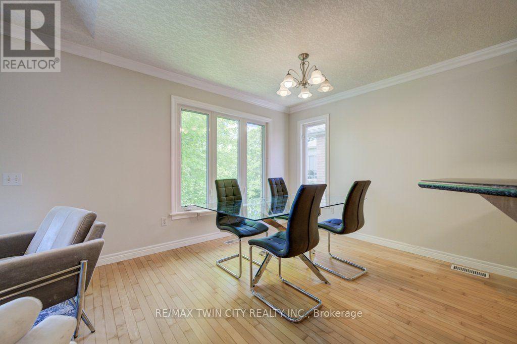 670 SALZBURG DRIVE - 16