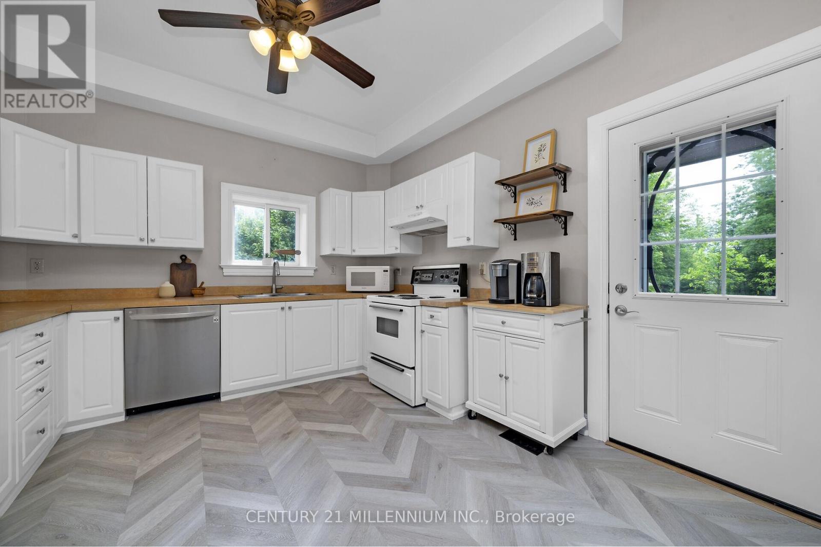 5770 TRAFALGAR ROAD - 13