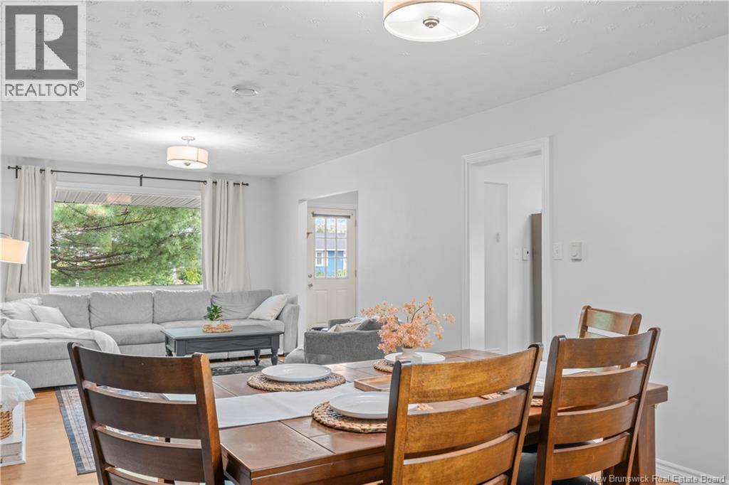 46 Ayer Avenue - Image 8