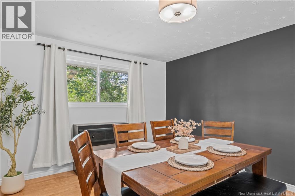 46 Ayer Avenue - Image 7