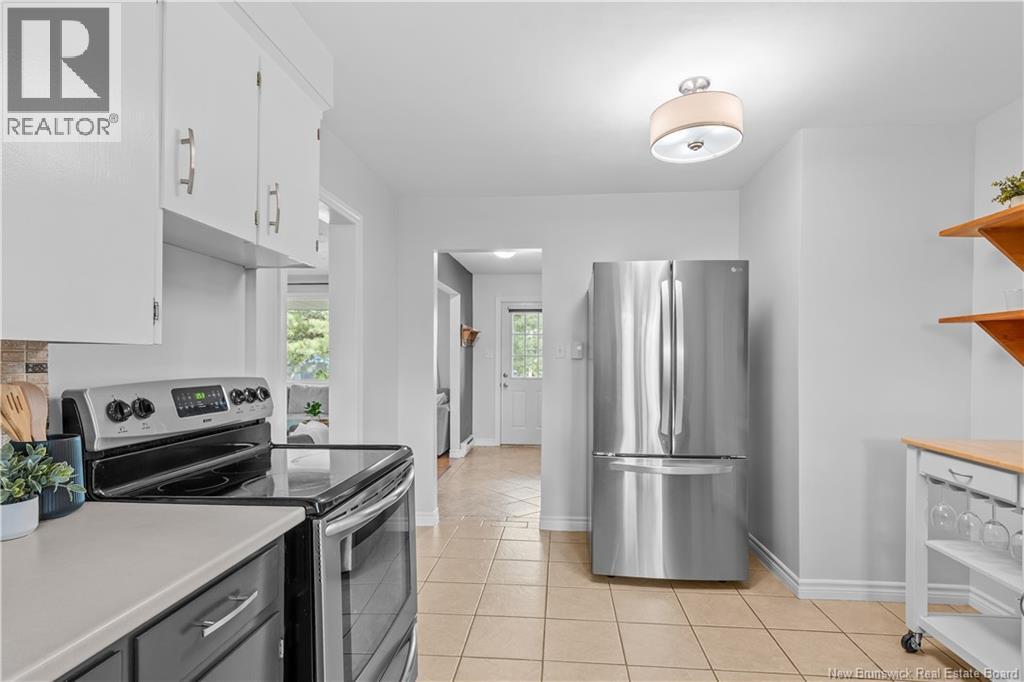 46 Ayer Avenue - Image 11