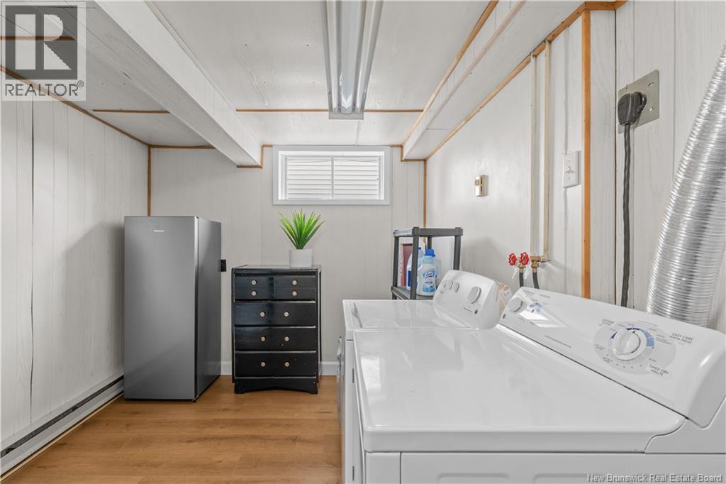 46 Ayer Avenue - 27
