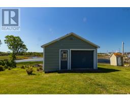 9086 Highway 1, Meteghan River, NS B0W2L0 Photo 50