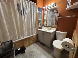1061 10th Street, Brandon, MB R7A4H3 Photo 15