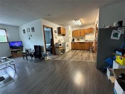 1061 10th Street, Brandon, MB R7A4H3 Photo 19