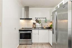 Kitchen - 1816 Ross Avenue, Winnipeg, MB R2R0E3 Photo 7