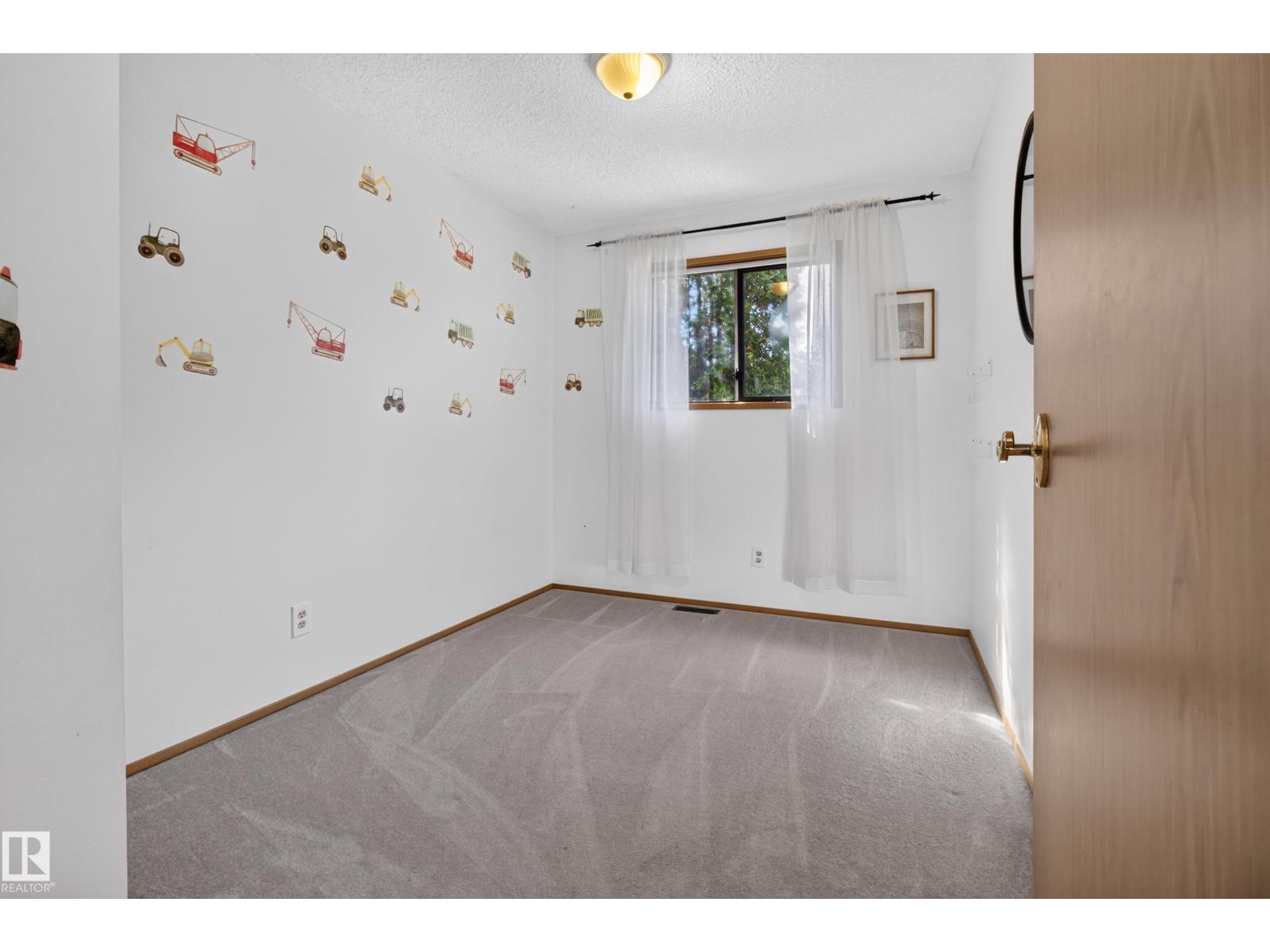 18 DALTON Close - Photo 31