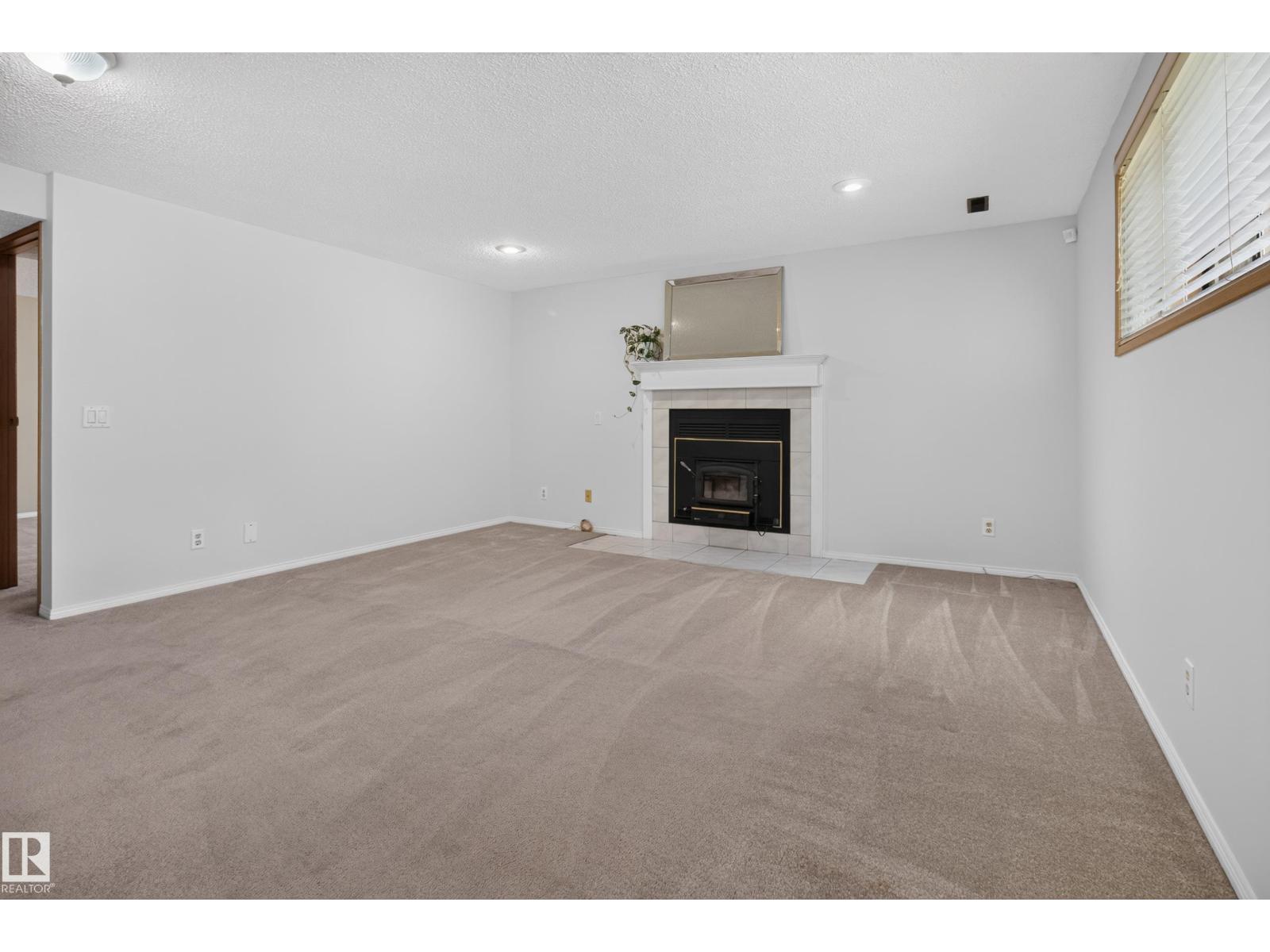18 DALTON Close - Photo 37