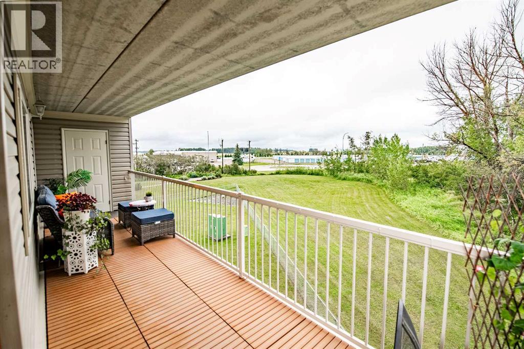 4500 45 Avenue - Photo 13