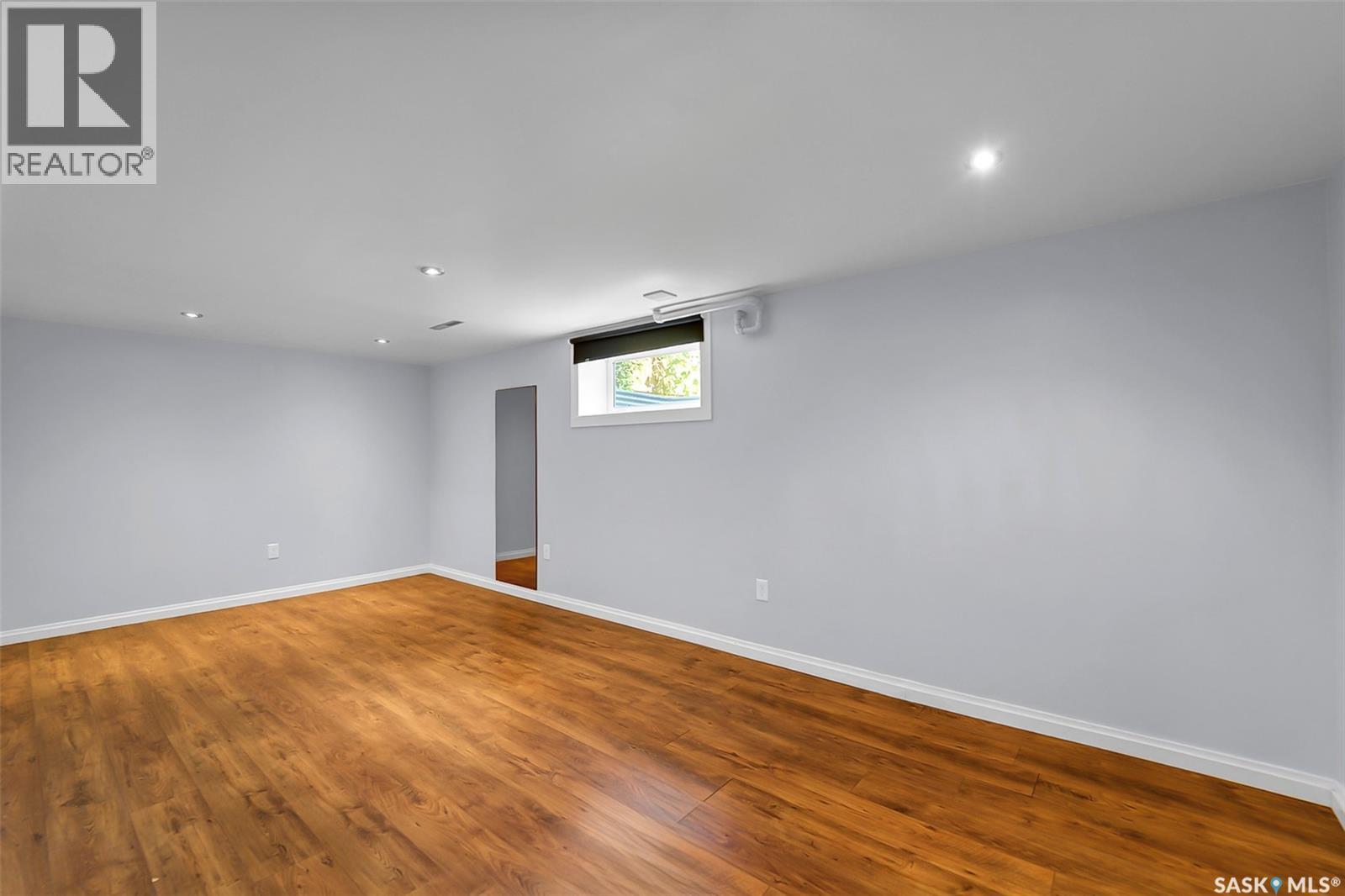 826 W AVENUE N - 33