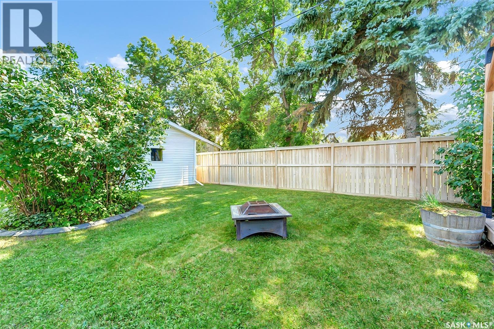 826 W AVENUE N - Image 43