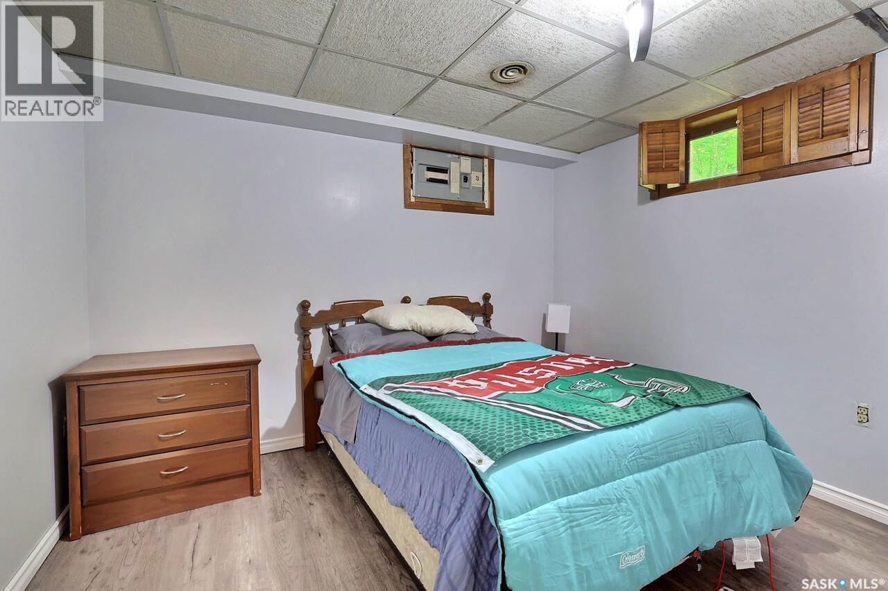122 Edenwold CRESCENT - 24