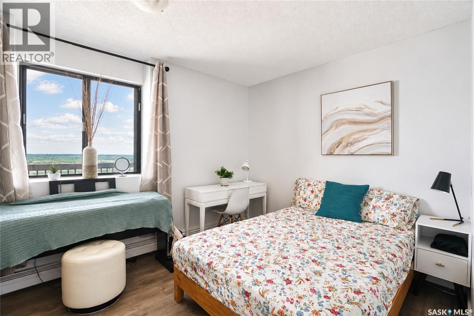 #2402 311 6th AVENUE - Image 23